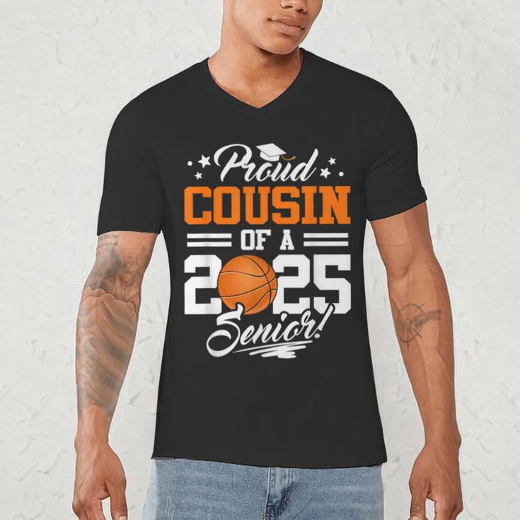 Proud Cousin Of A 2025 Senior Basketball Graduation Men's V-Neck T-Shirt