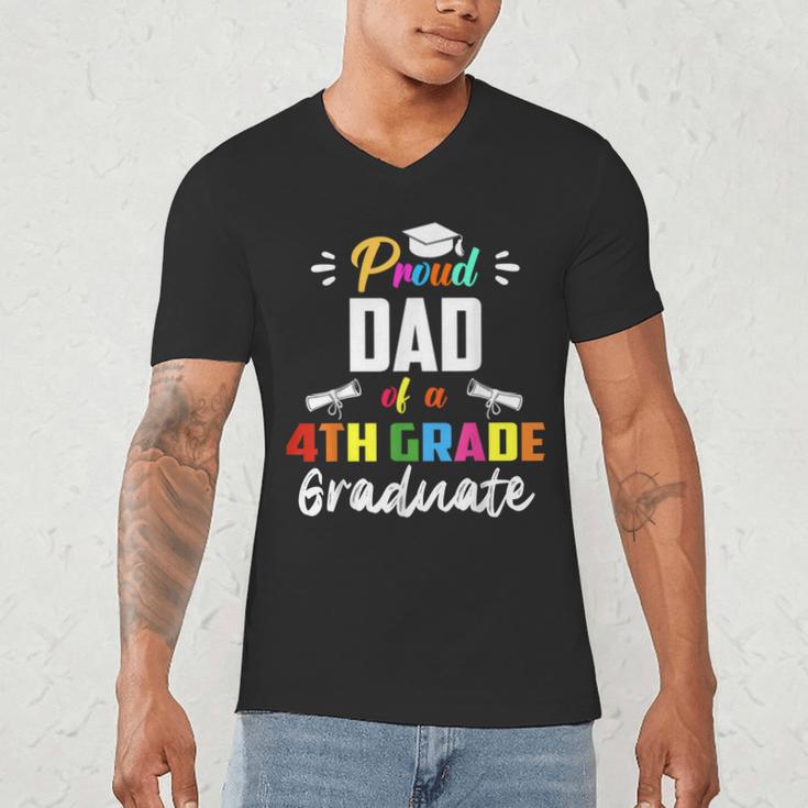 Proud DAD Of A 4th Grade Graduate Graduation 2024 Senior 24 Men's V-Neck T-Shirt