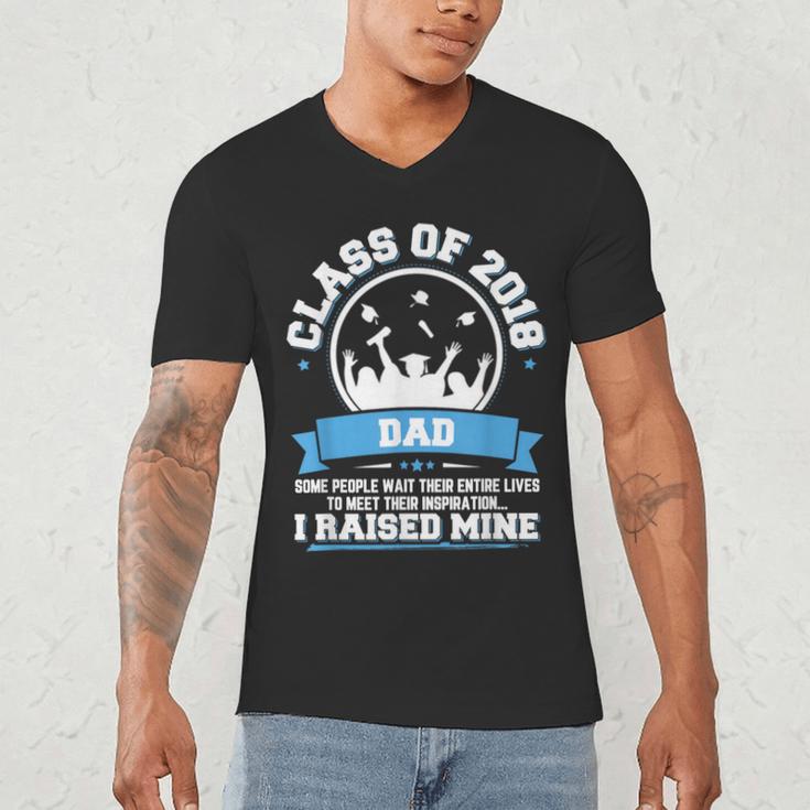 Proud Dad Of A Class Of 2018 Graduate TShirt Graduation Men's V-Neck T-Shirt
