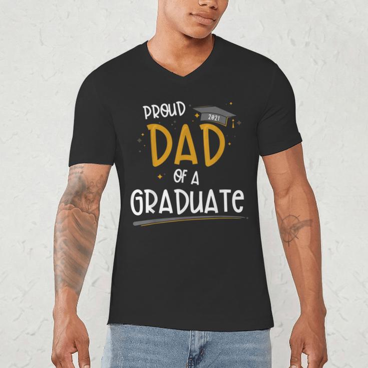 Proud Dad Of A Class Of 2021 Graduate Graduation Men's V-Neck T-Shirt