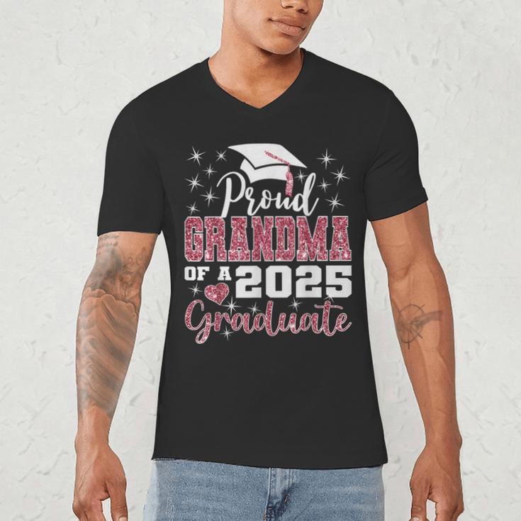 Proud Grandma Of 2025 College Graduate Family Graduation Men's V-Neck T-Shirt