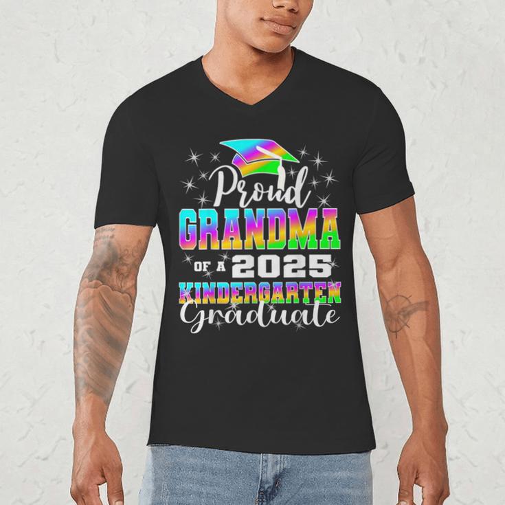 Proud Grandma Of Kindergarten Graduate 2025 Graduation Men's V-Neck T-Shirt