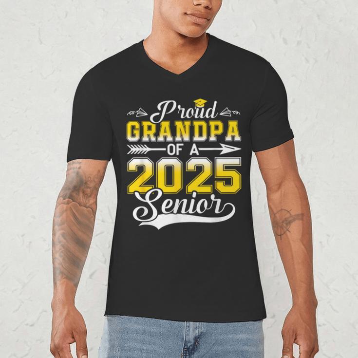 Proud Grandpa Of a 2025 Senior Graduate Graduation Men's V-Neck T-Shirt