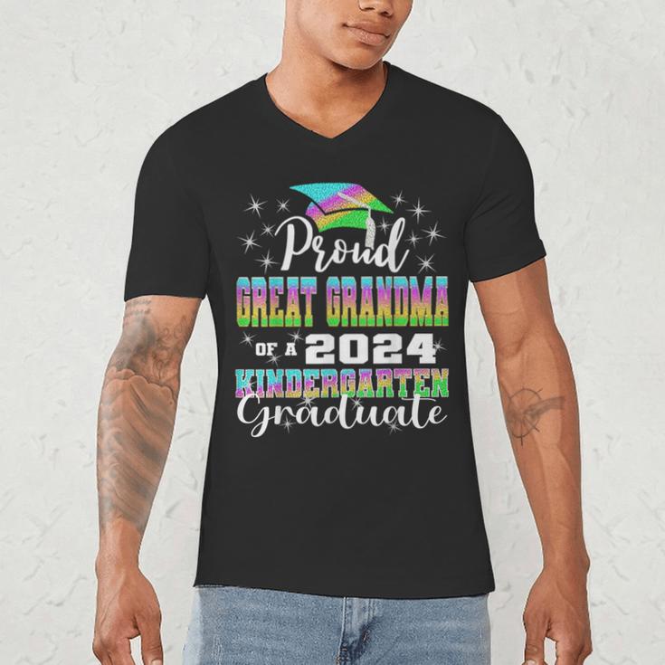 Proud Great Grandma Of Kindergarten Graduate 2024 Graduation Men's V-Neck T-Shirt