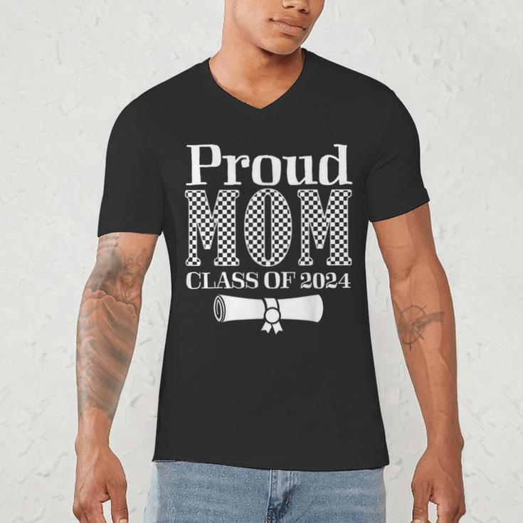 Proud Mom Of a 2024 Graduate Mama Checkered Graduation Men's V-Neck T-Shirt