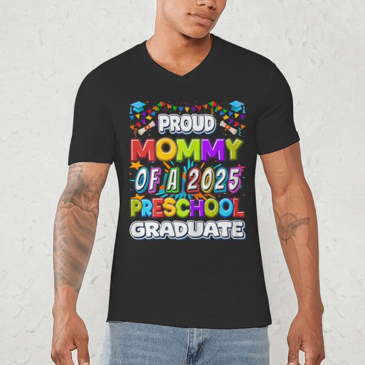Proud MOMMY Of a 2025 Preschool Graduate Graduation Men's V-Neck T-Shirt
