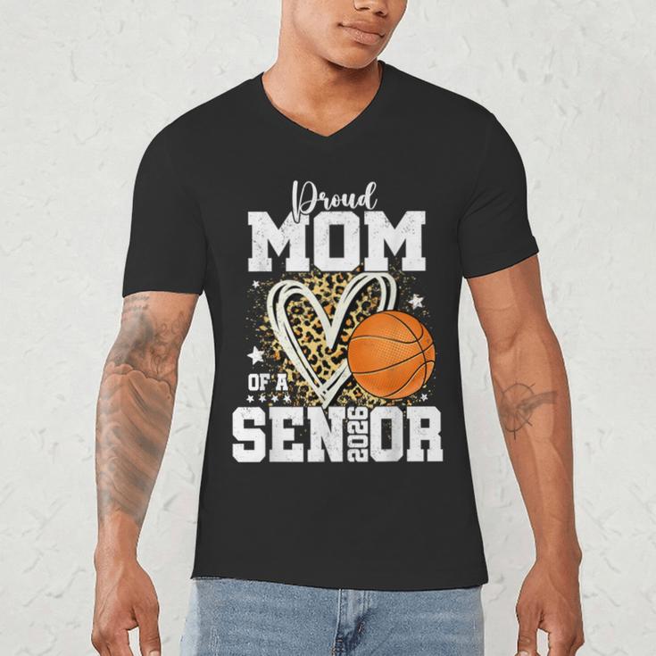 Proud Senior Mom Class Of 2026 Basketball Graduation Leopard Men's V-Neck T-Shirt