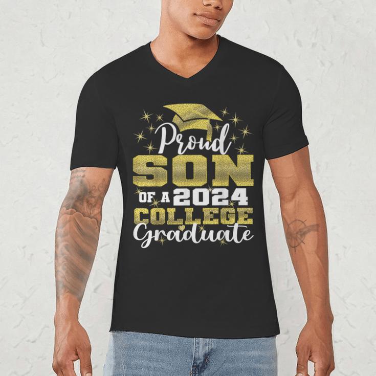 Proud Son Of 2024 College Graduate Family 24 Graduation Men's V-Neck T-Shirt