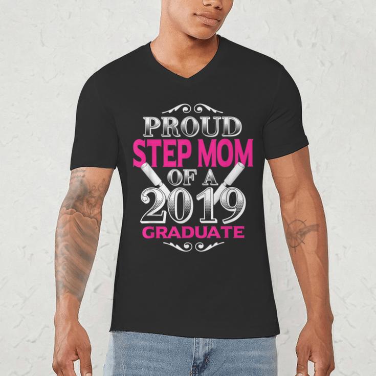 Proud Step Mom Of 2019 Graduate Class 2019 Tshirt Graduation Men's V-Neck T-Shirt