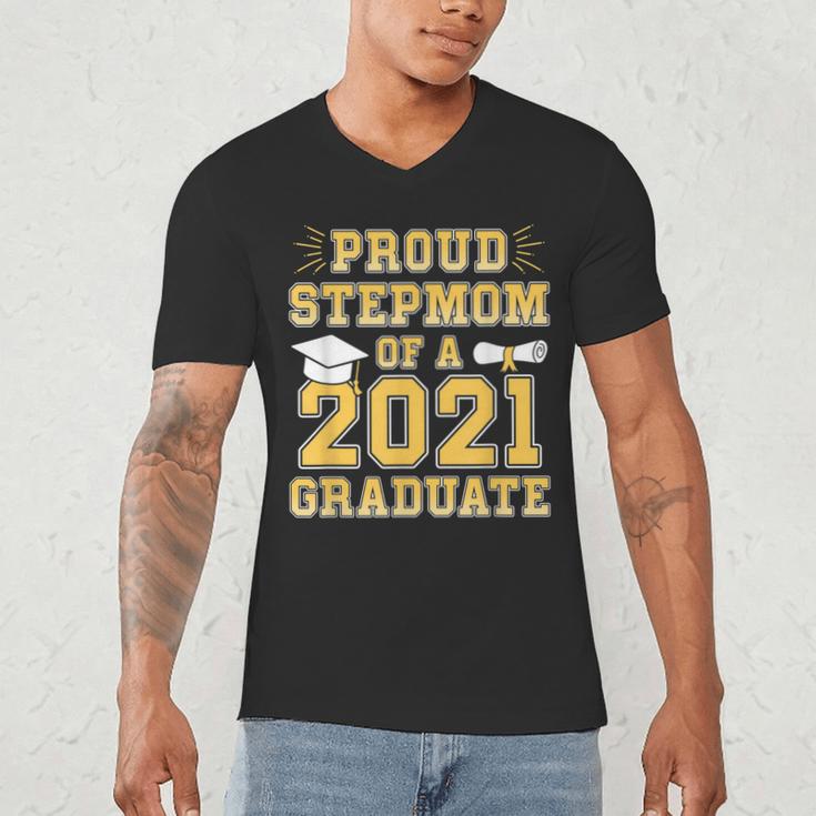 Proud Stepmom Of a 2021 Graduate School Graduation Party Men's V-Neck T-Shirt
