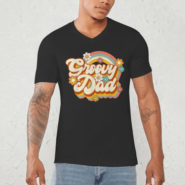 Retro Groovy Dad Family Birthday 60s 70s Hippie Costume Men's V-Neck T-Shirt