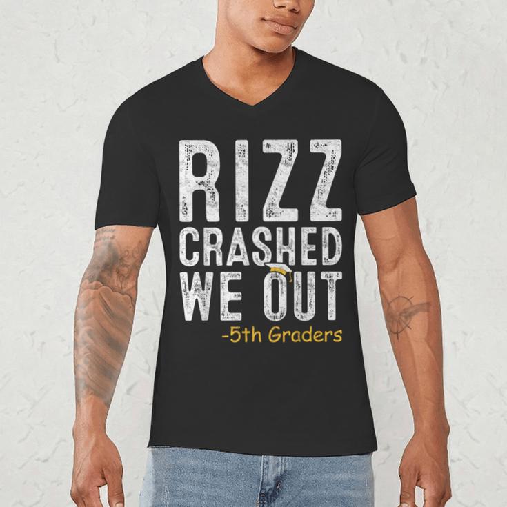 Rizz Crashed We Out 5th Grade Graduation Fifth Graders Men's V-Neck T-Shirt