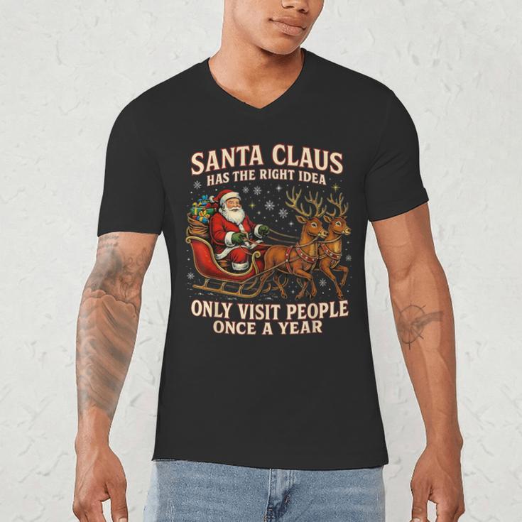 Santa Has The Right Idea Introvert Christmas Men's V-Neck T-Shirt Santa Has The Right Idea Introvert Christmas Men's V-Neck T-Shirt