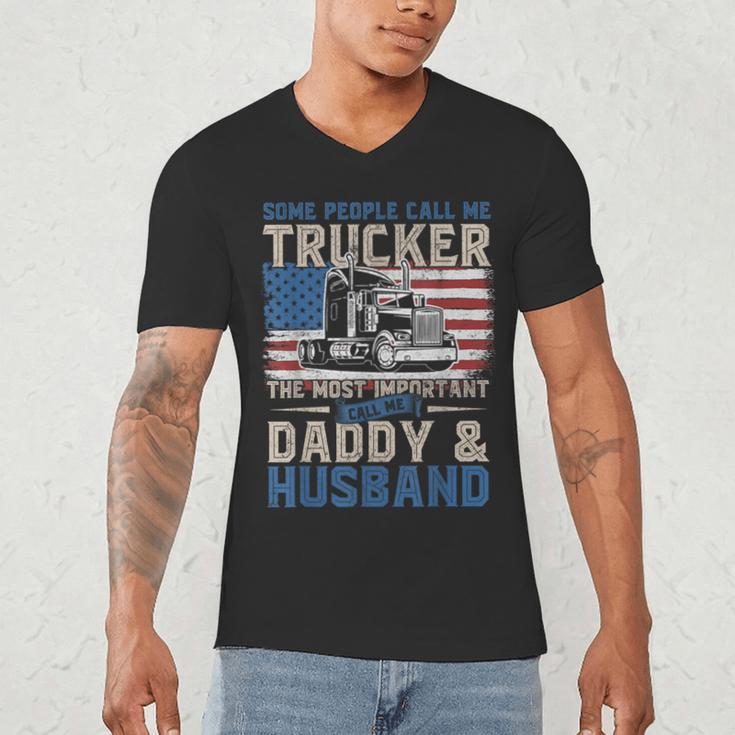 Semi Truck Driver Trucker Daddy Husband US American Flag Men's V-Neck T-Shirt