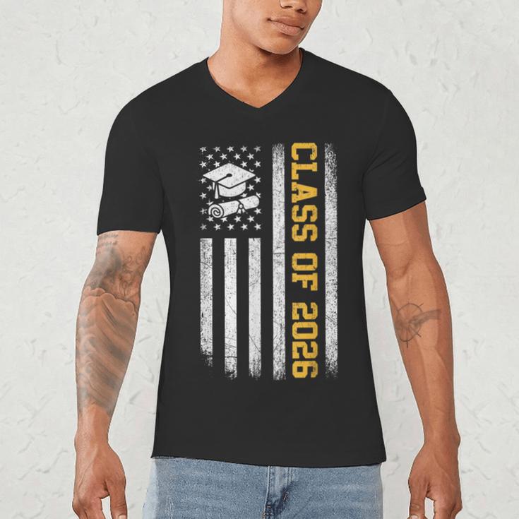 Senior 26 Class Of 2026 American Flag Graduation 2026 Men's V-Neck T-Shirt