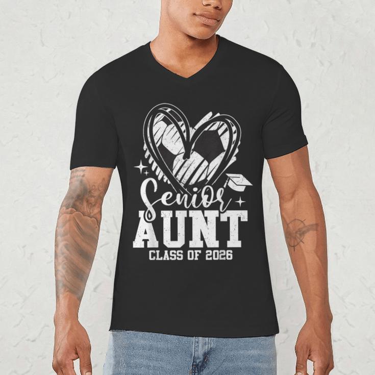 Senior Aunt Class Of 2026 Soccer Graduation Heart Men's V-Neck T-Shirt