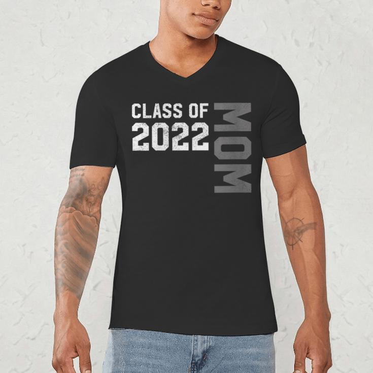 Senior Class Of 2022 Mom Graduation Men's V-Neck T-Shirt