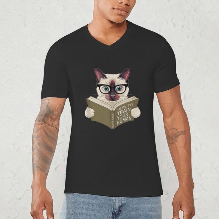 Siamese Cat Reading Book How To Train Your Human Humorous Men's V-Neck T-Shirt