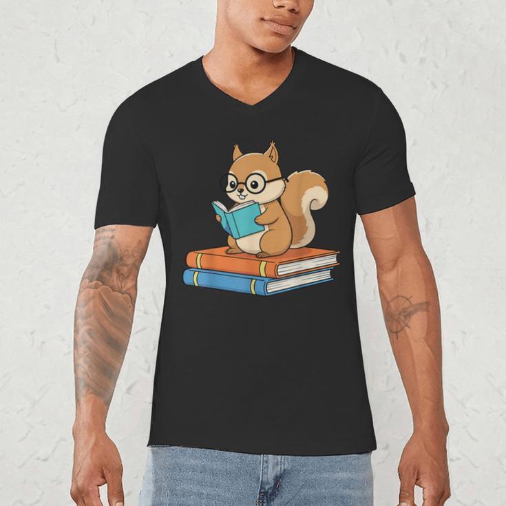 Squirrel Reading Book Glasses Bookworm Librarian Men's V-Neck T-Shirt