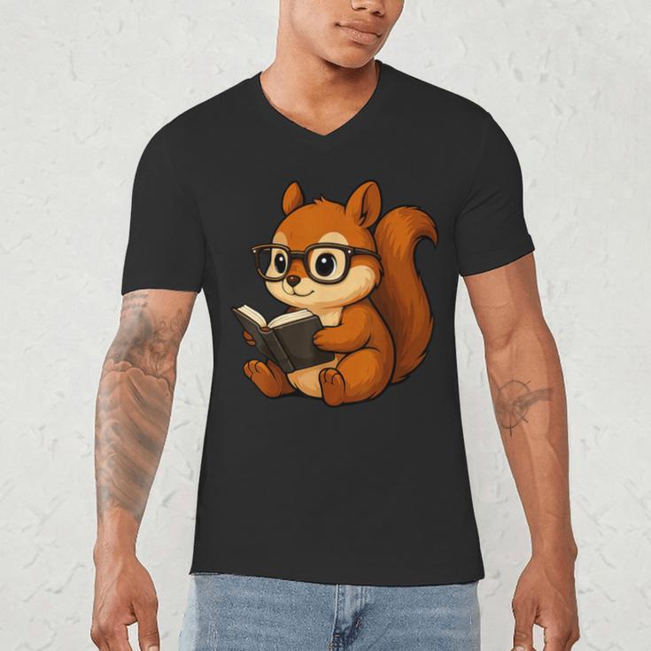 Squirrel Reading Book Lover Men's V-Neck T-Shirt Squirrel Reading Book Lover Men's V-Neck T-Shirt