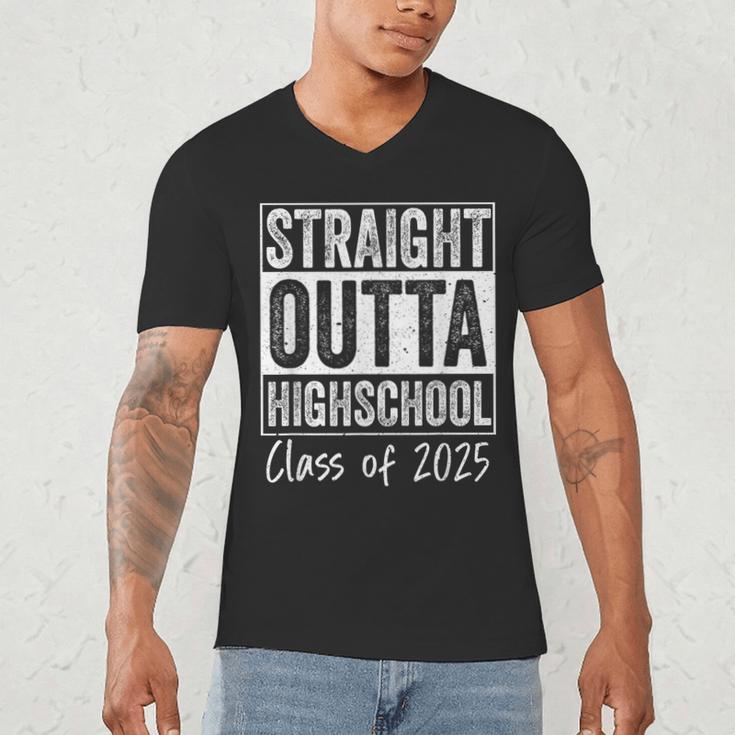 Straight Outta High School Graduation Class Of 2025 Grad Men's V-Neck T-Shirt