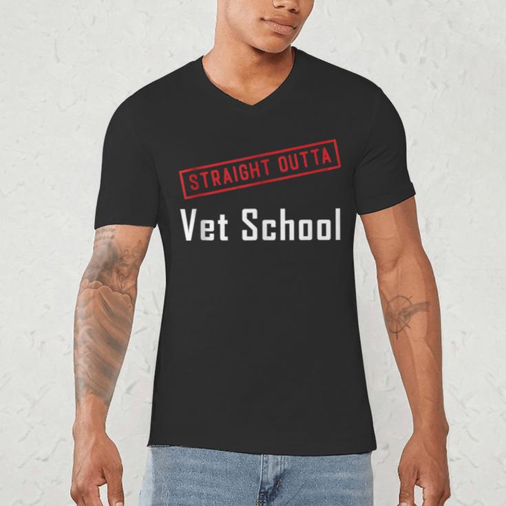 Straight Outta Vet School Graduation Veternarians I Survived Men's V-Neck T-Shirt