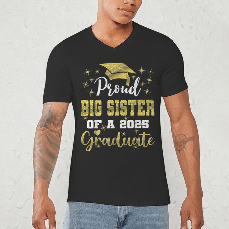 Super Proud Big Sister Of 2025 Graduate Graduation Family Men's V-Neck T-Shirt