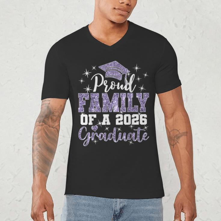 Super Proud Family Of 2026 Graduate Senior Graduation Family Men's V-Neck T-Shirt