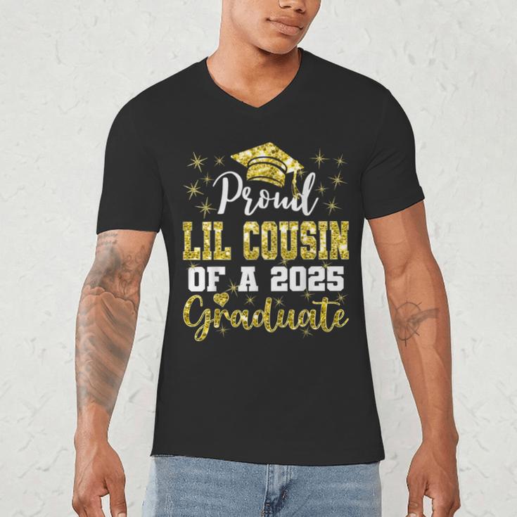 Super Proud Little Cousin Of 2025 Graduate Graduation Family Men's V-Neck T-Shirt