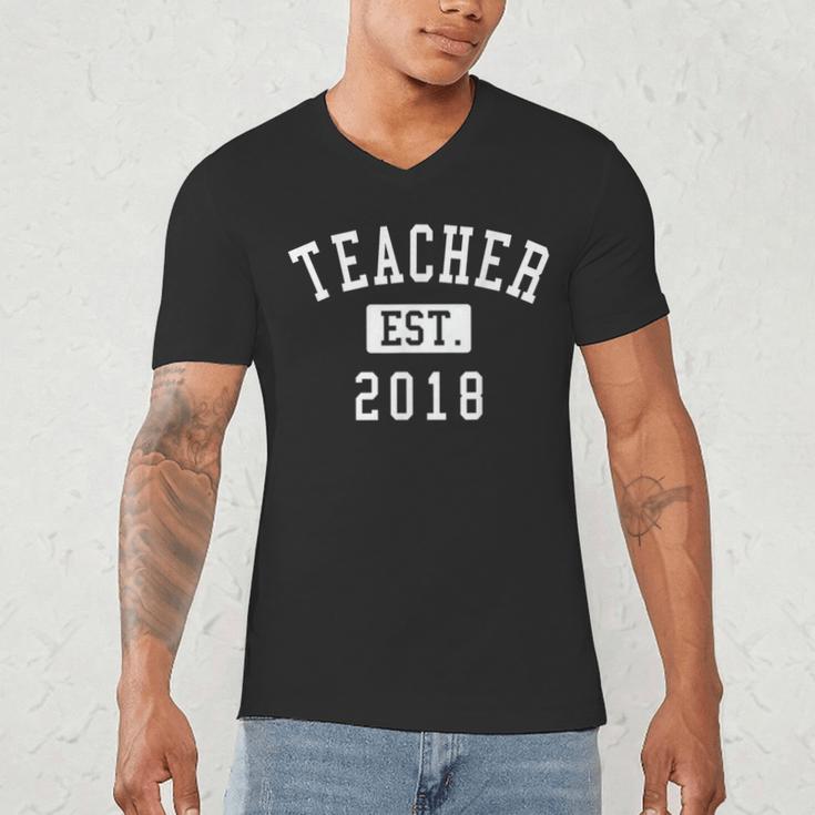 Teacher Established 2018 Shirt For Teacher Graduation Men Women Men's V-Neck T-Shirt