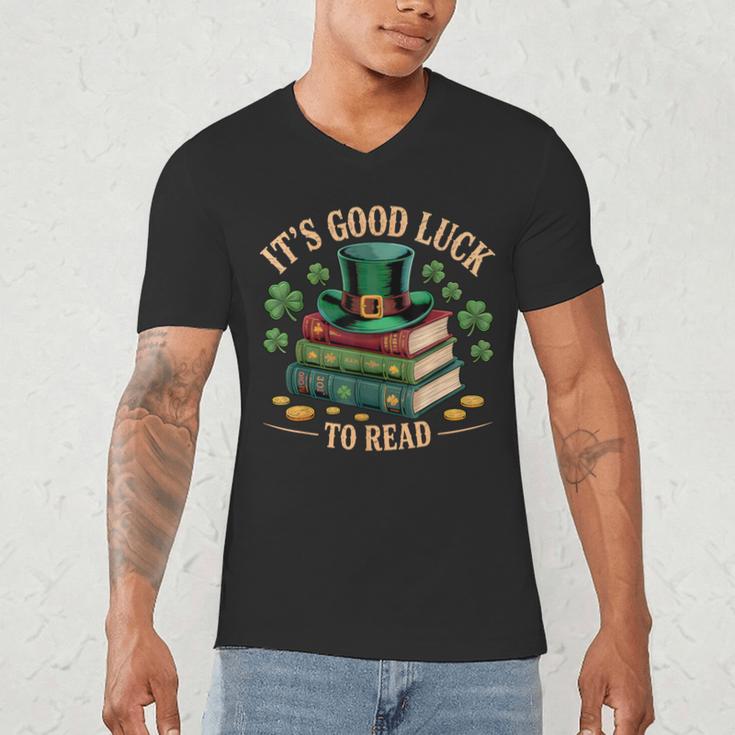 Vintage It's Good Luck To Read St Patrick's Day Book Lucky Men's V-Neck T-Shirt Vintage It's Good Luck To Read St Patrick's Day Book Lucky Men's V-Neck T-Shirt
