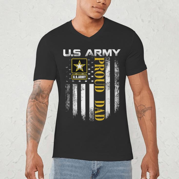 Vintage US Army Proud Dad With American Flag Men's V-Neck T-Shirt
