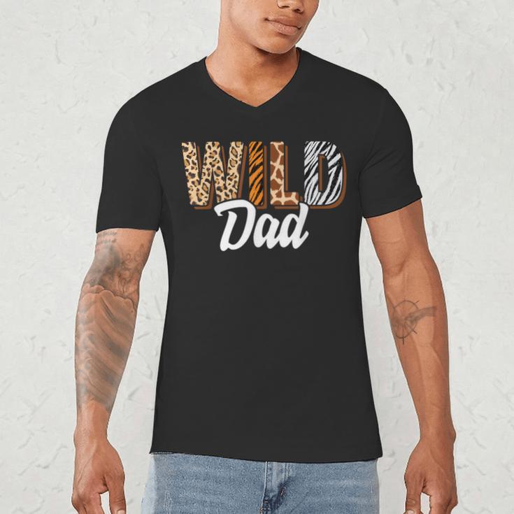 Wild Dad Zoo Born Two Be Wild B-Day Safari Jungle Animal Men's V-Neck T-Shirt
