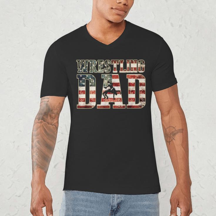 Wrestling Dad American Flag Matching For Dads Of Wrestlers Men's V-Neck T-Shirt