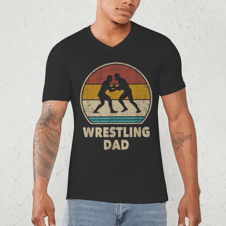 Wrestling Dad Vintage Wrestling Retro Wrestling Lover Men's V-Neck T-Shirt