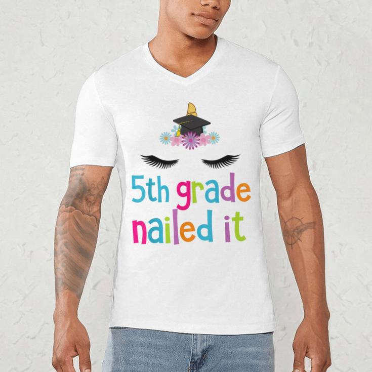 5th Grade Nailed ItShirt Unicorn Graduation Class Of 2018 Men's V-Neck T-Shirt