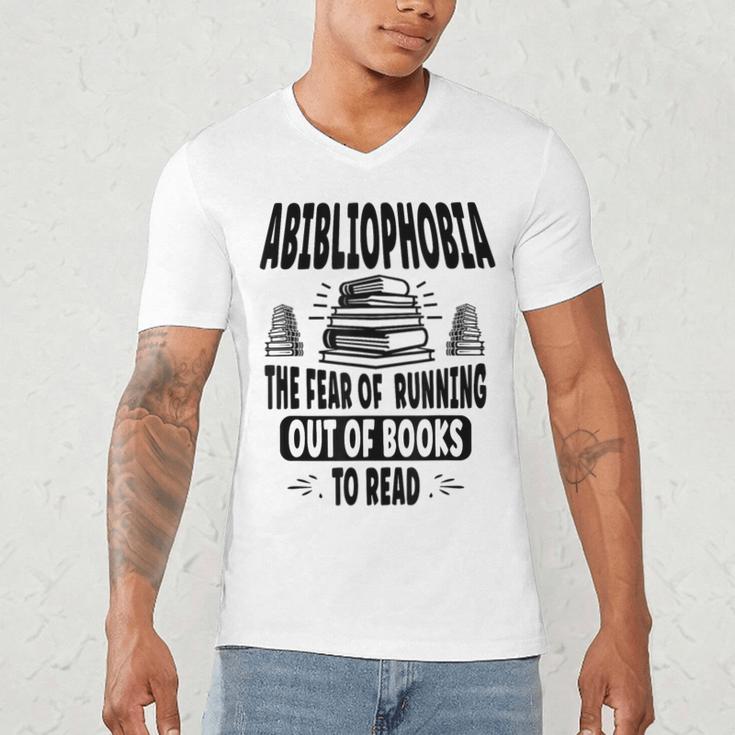 Abibliophobia Definition Book Reading Lover Fans Text Men's V-Neck T-Shirt