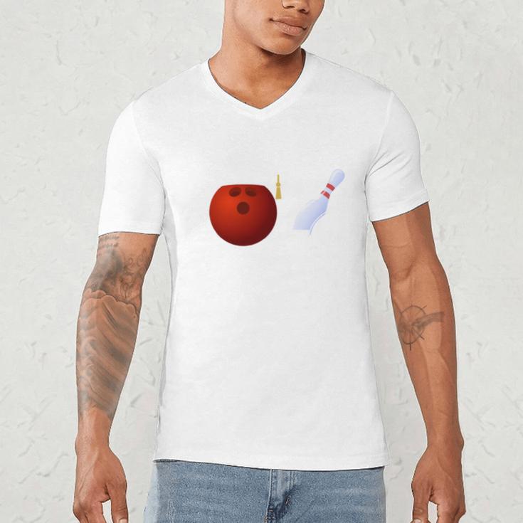 Class Of 2022 Graduation For Him Her Bowling Sports Men's V-Neck T-Shirt