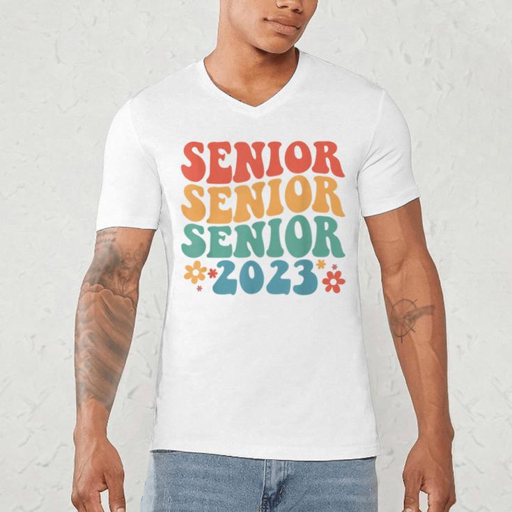 Class Of 2023 Senior 2023 Graduation Retro Seniors Men's V-Neck T-Shirt