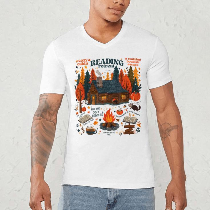 Cozy Reading Cabin Retreat Fall Bookish Autumn Cozy Reader Men's V-Neck T-Shirt