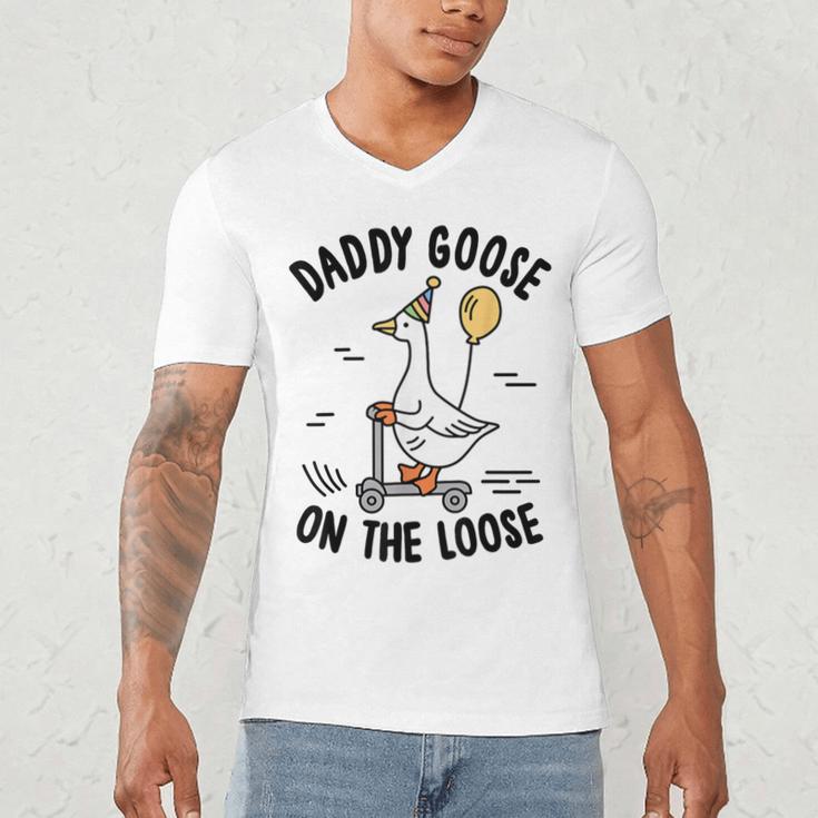 Daddy Goose On The Loose Birthday Matching Family Men's V-Neck T-Shirt Daddy Goose On The Loose Birthday Matching Family Men's V-Neck T-Shirt