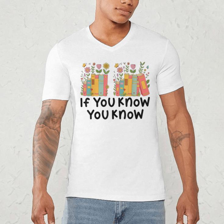 If You Know You Know 6 7 Reading Books Merry Christmas Men's V-Neck T-Shirt