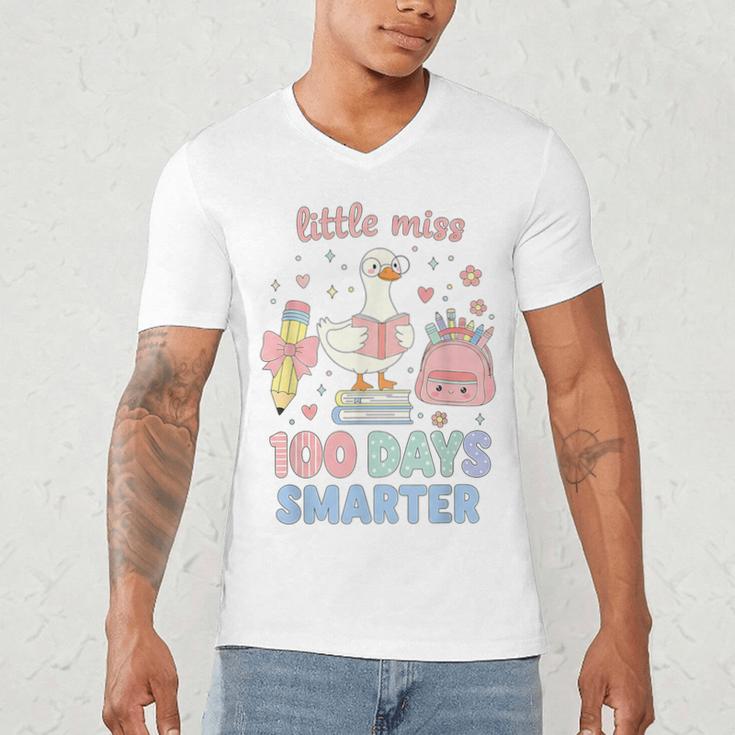 Little Miss 100 Days Smarter Cute Goose Reading Books Girls Men's V-Neck T-Shirt