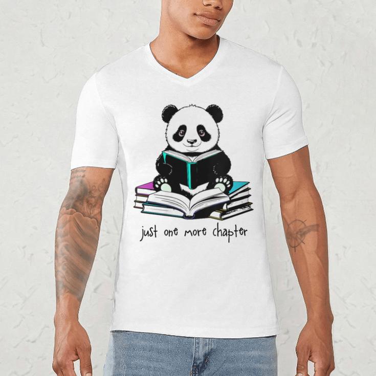 Panda Reading Chapter Books Men's V-Neck T-Shirt Panda Reading Chapter Books Men's V-Neck T-Shirt