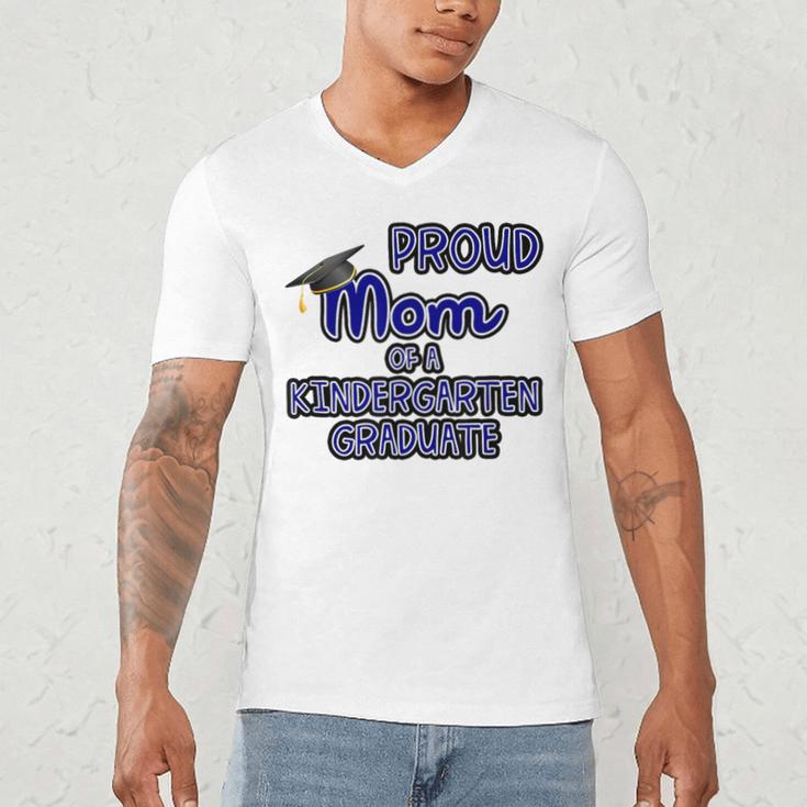 Proud Mom Of a Kindergarten Graduate Graduation TShirt Men's V-Neck T-Shirt