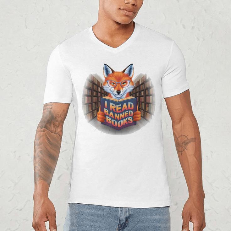 I Read Banned Books Sly Fox Reading Books Men's V-Neck T-Shirt