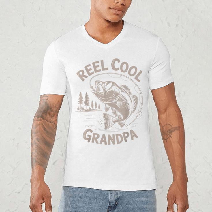 Reel Cool Great Grandpa Step Dad Fishing Father Day Men's V-Neck T-Shirt