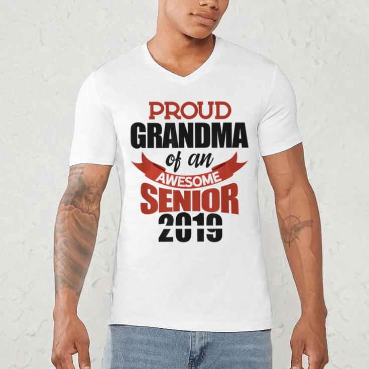 Senior Class Of 2019 Tshirt Graduation Awesome Grandma Men's V-Neck T-Shirt