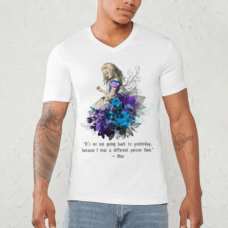 Women's Vintage Book Quote It’s No Use Going Back To Yesterday Men's V-Neck T-Shirt Women's Vintage Book Quote It’s No Use Going Back To Yesterday Men's V-Neck T-Shirt