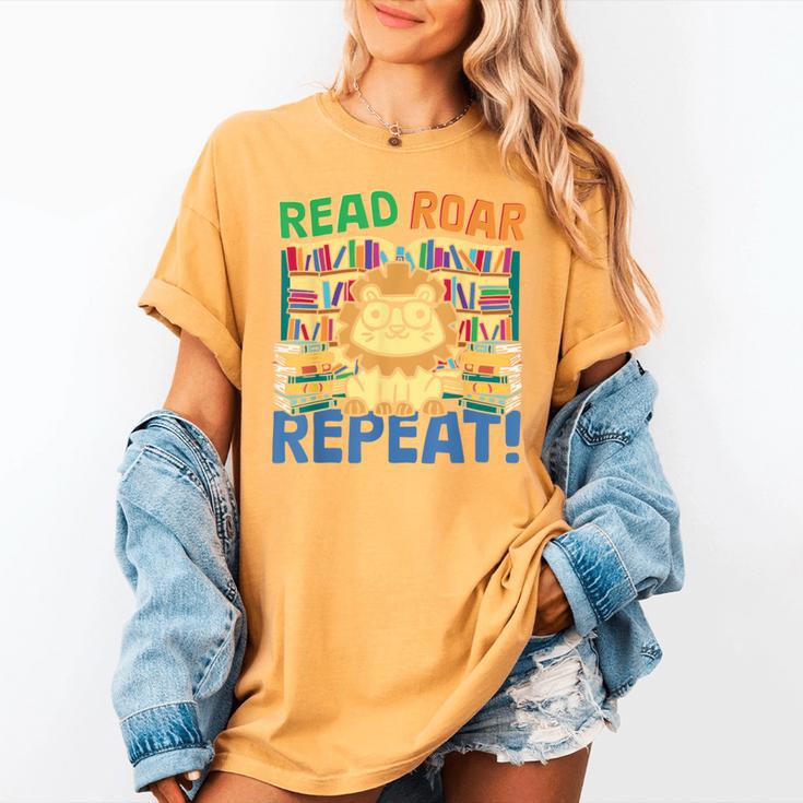Animals Read Reading Book Library First Day Of School Kids Women's Comfort Colors T-Shirt Animals Read Reading Book Library First Day Of School Kids Women's Comfort Colors T-Shirt